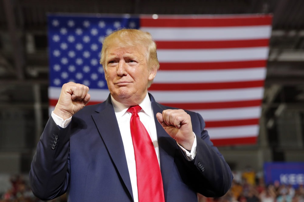 Foto: Trump Pertimbangkan Pengurangan Tarif untuk China Jika Setujui Kesepakatan TikTok | Pifa Net