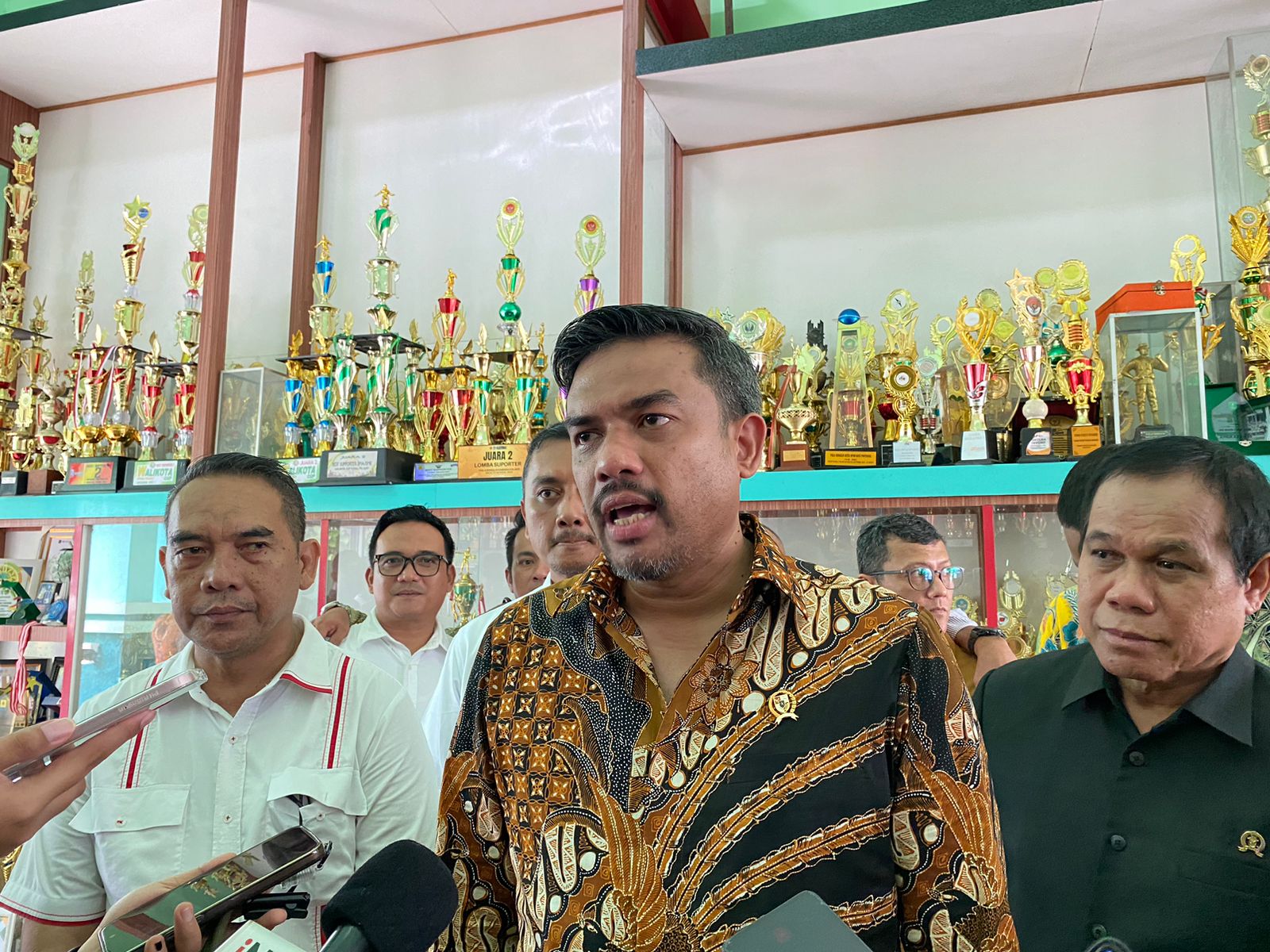 Foto: Kunker Perdana ke Kampung Halaman Sebagai Menteri, Maman Dorong UMKM Kalbar Naik Kelas | Pifa Net