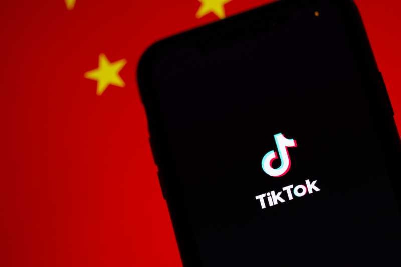 Foto: TikTok Didenda Rp9,8 Triliun oleh Uni Eropa karena Transfer Data Ilegal ke China | Pifa Net