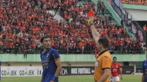 Foto: Legenda Persib Bandung Vladimir Vujovic Resmi Kembali Latih BG Pathum United di Liga Thailand | Pifa Net