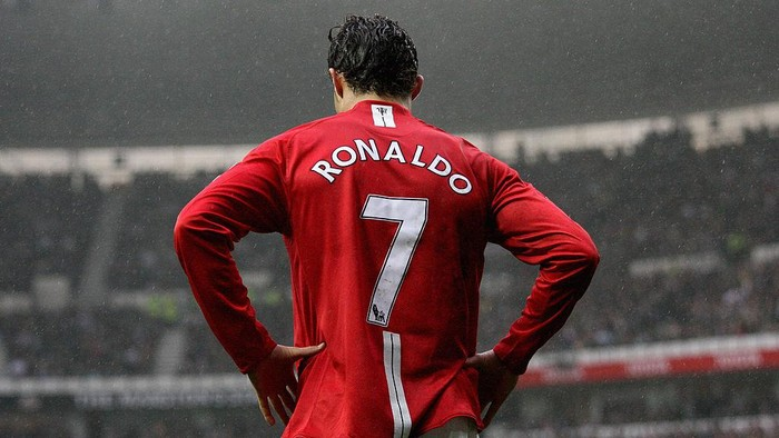 Foto: Manchester United Rogoh Kocek Segini Untuk Pinang CR7 | Pifa Net