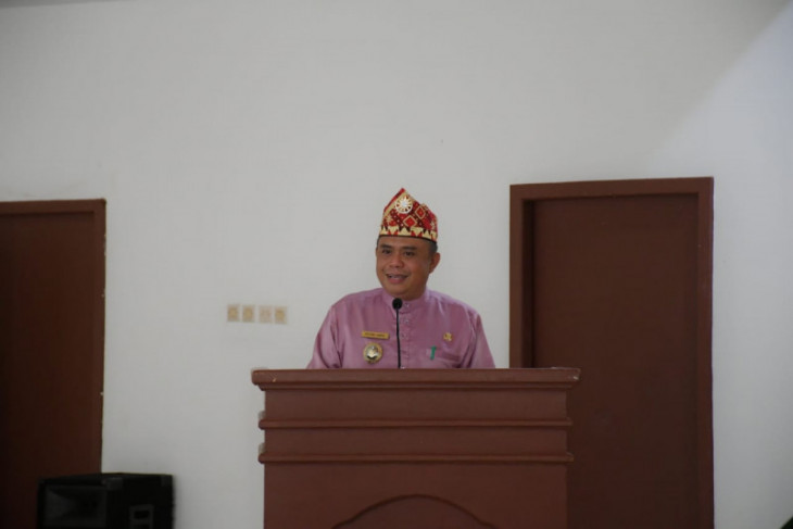 Foto: Wabup Effendi Ajak Masyarakat Kayong Utara Lestarikan Bahasa Daerah | Pifa Net