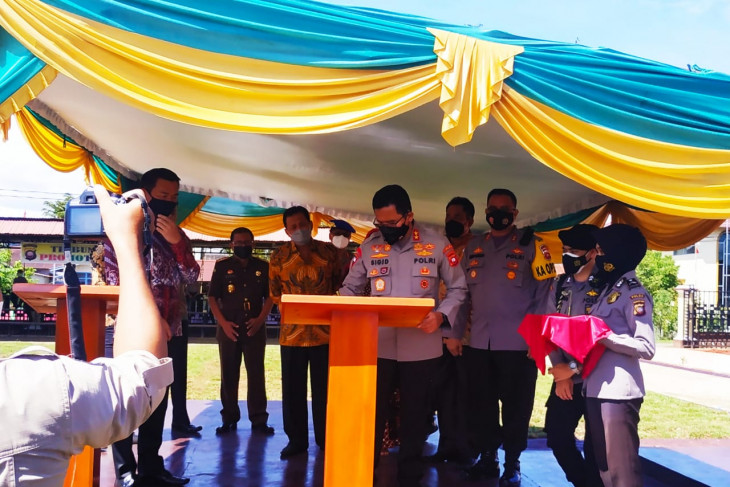 Foto: Diresmikan Gedung Barunya, Kapolda Kalbar Minta Polres Kapuas Hulu Tingkatkan Kualitas Layanan | Pifa Net