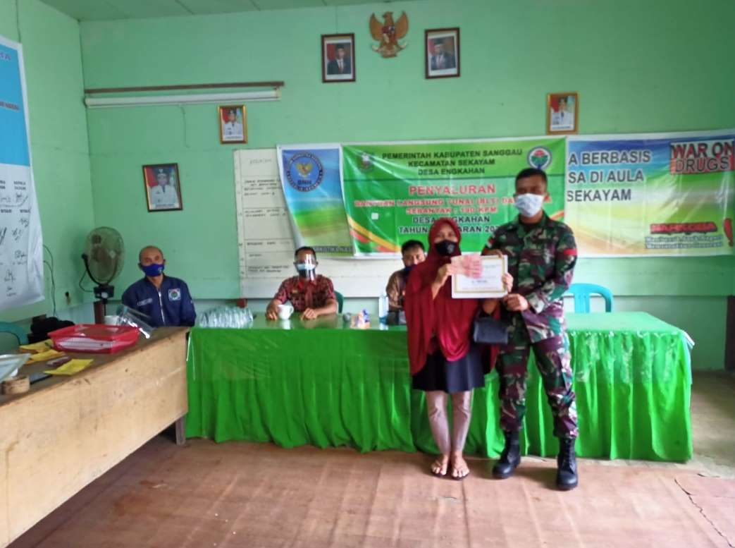 Foto: Instagram Satgas Pamtas @yonif_mekanis643wanarasakti