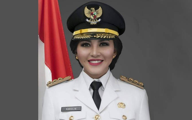 Foto: Mengenal Sosok Karolin Margret Natasa, Bupati Landak Periode 2017-2022 | Pifa Net