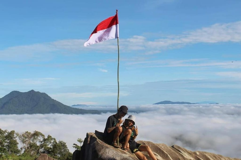 Puncak Bukit Jamur Bengkayang, Foto: Pariwisataku