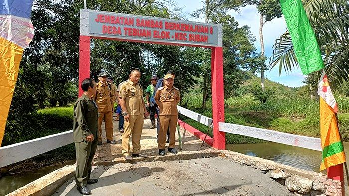 Foto: Resmikan Jembatan dari Anggaran Non APBD, Satono Ingatkan Kades Untuk Melarang Truk Muatan Sawit Lewat Jembatan  | Pifa Net