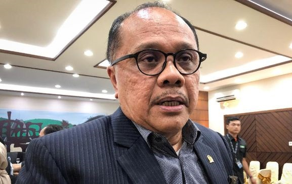 Foto: Wakil Ketua Komisi II DPR Mendesak Kemendagri Tertibkan Ormas yang Terlibat Bentrokan Meresahkan Warga | Pifa Net
