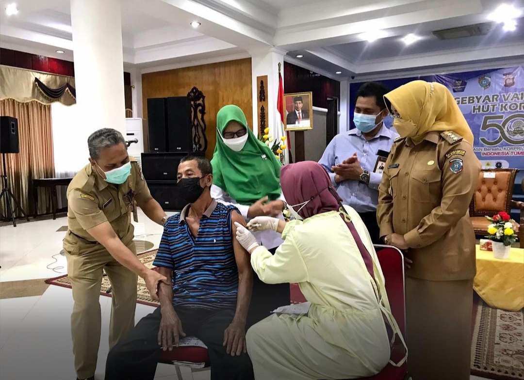 Foto: Rangkaian HUT KORPRI Ke-50, Pemkab Mempawah Gelar Vaksinasi Masal | Pifa Net
