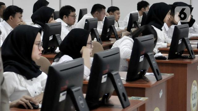 Foto: Tinjau Pelaksanaan Seleksi Pengadaan CPNS Kejaksaan RI, Kajati Kalbar Tegaskan Tak Ada Joki | Pifa Net