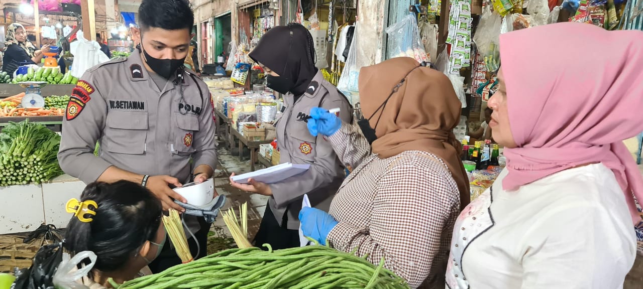 Foto: Vaksinasi Mobile Polda Kalbar Permudah Masyarakat Dapatkan Vaksin | Pifa Net