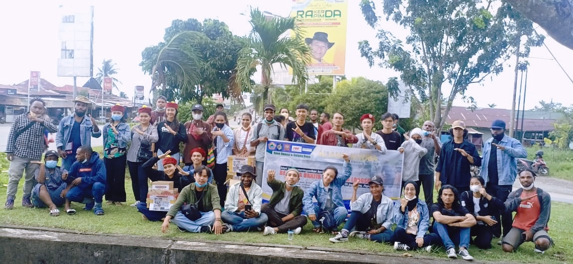 Foto: Aliansi Kitorang Basudara (KITOBA) Kalbar Galang Dana untuk Korban Bencana Banjir dan Tanah Longsor di Jayapura Papua | Pifa Net