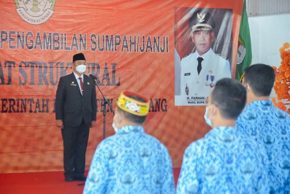 Foto: Sekda Lantik 87 Pejabat Pengawas di Lingkungan Kabupaten Ketapang | Pifa Net