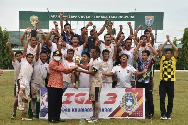 Foto: Gabsis Sambas Terbang ke Ciamis Wakili Kalbar di Liga 3 Nasional | Pifa Net