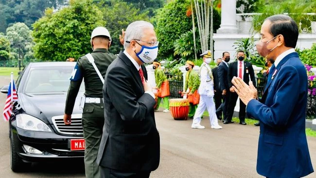 Foto: Masih Pandemi, Istana Kucurkan Dana Rp8,3 M untuk Mobil Baru Antar Jemput Tamu | Pifa Net