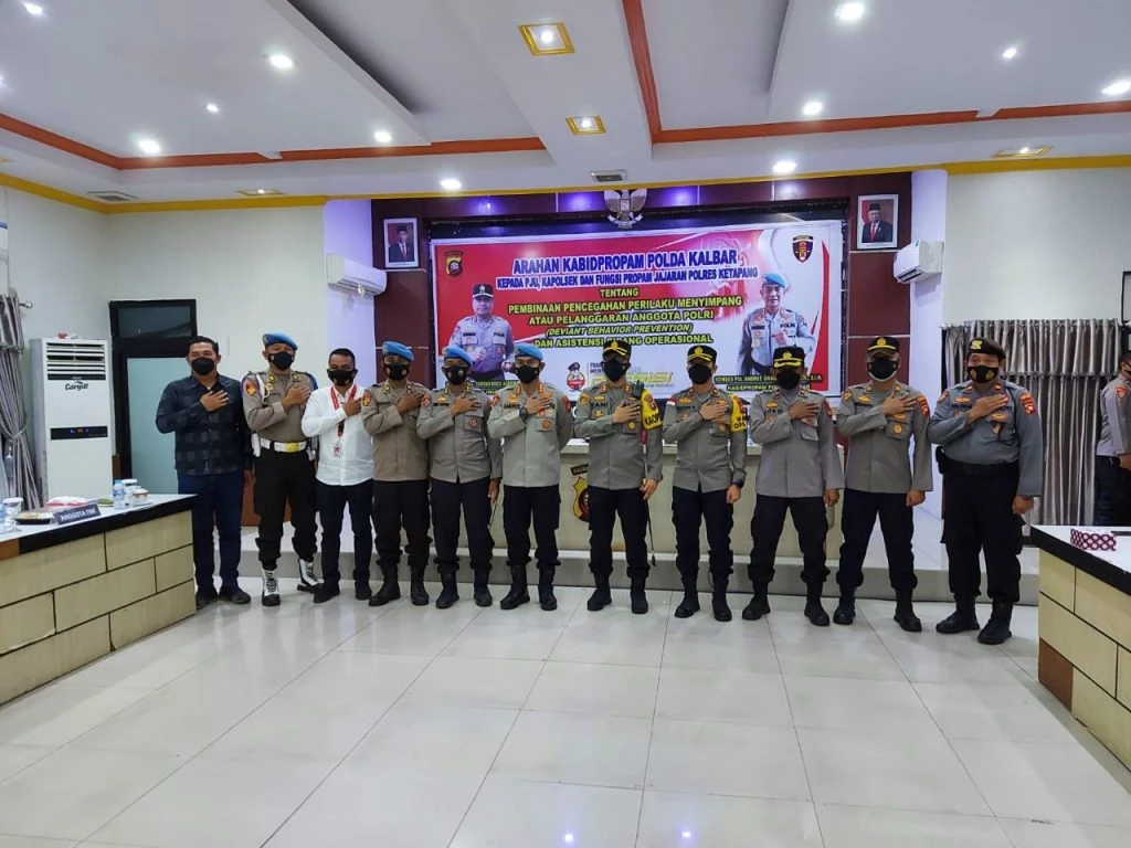 Foto: Kabid Propam Polda Kalbar Berikan Arahan Mitigasi Perilaku Menyimpang kepada Anggota Polres Ketapang | Pifa Net