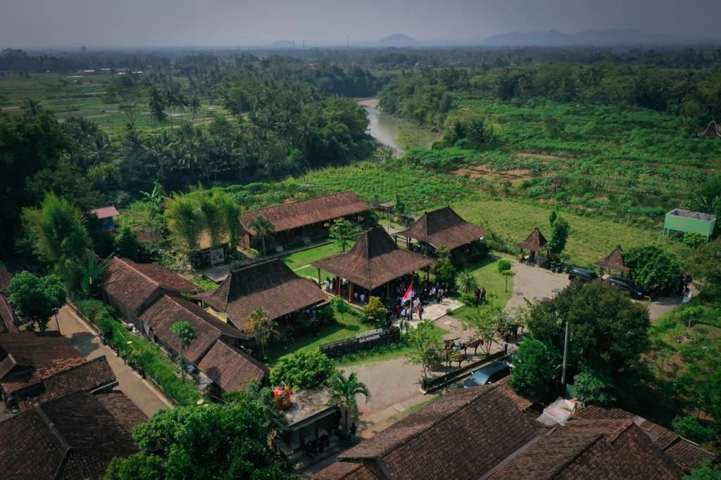 Foto: Tingkatkan SDM Perangkat Desa di Indonesia, Kemendes PDTT Luncurkan Program RPL Desa | Pifa Net