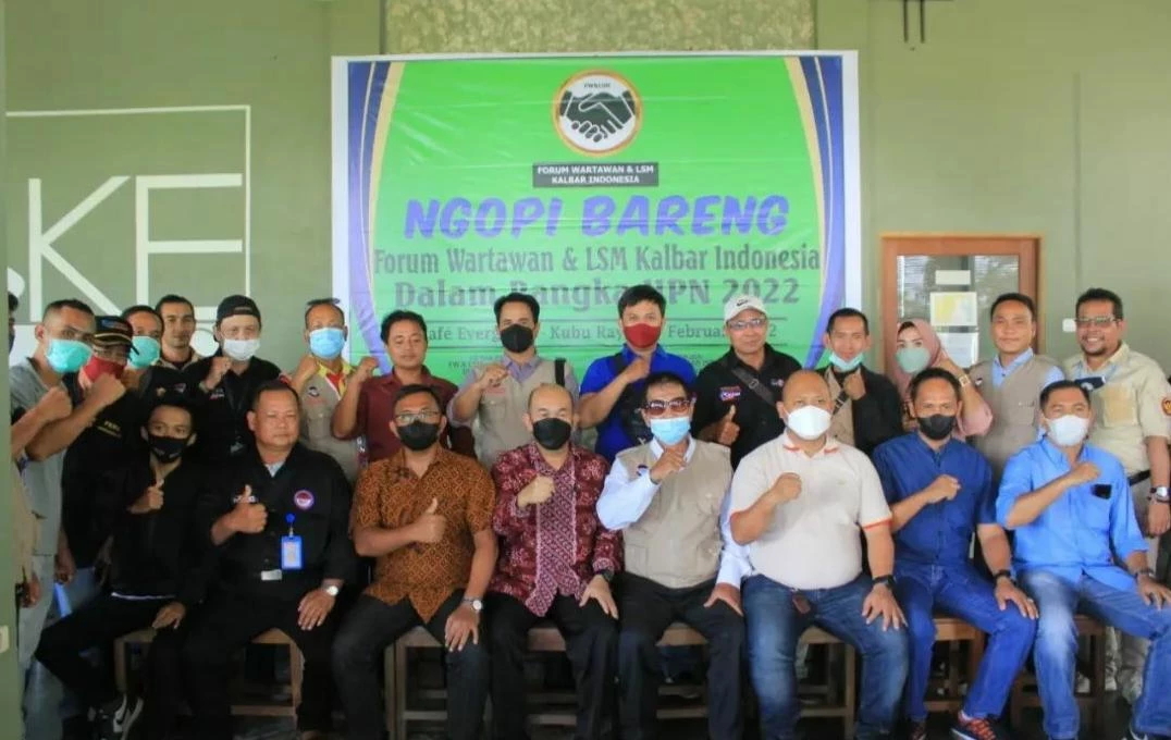 Foto: Kapendam XII/Tpr Hadiri Ngopi Bareng Forum Wartawan dan LSM Kalimantan Barat | Pifa Net