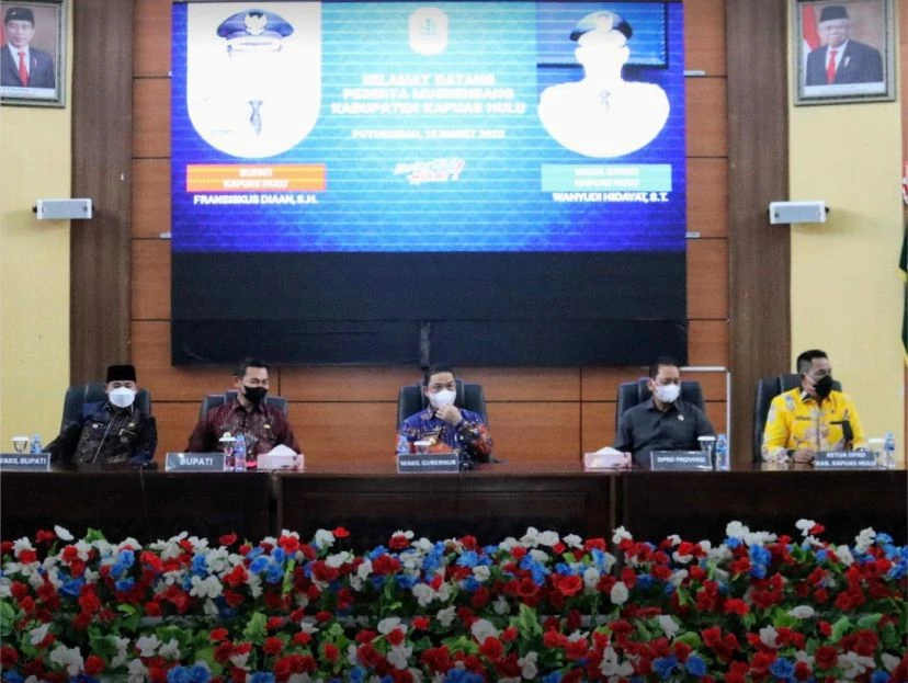 Foto: Wagub Kalbar Harap Pemkab Kapuas Hulu Tingkatkan IPM | Pifa Net