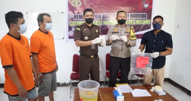 Foto: Polres Melawi Musnahkan Barang Bukti 87,81 Gram Narkotika Jenis Sabu | Pifa Net