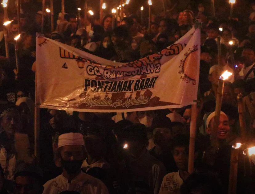 Foto: Warga Kalbar Gembira Sambut Bulan Suci Ramadhan 1443 H | Pifa Net