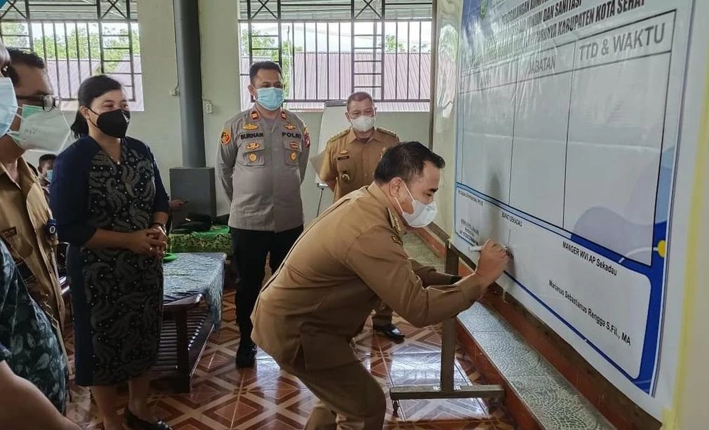 Foto: Bupati Aron: STBM Desa untuk Wujudkan Kondisi Sanitasi Total Melalui Pemberdayaan Masyarakat | Pifa Net