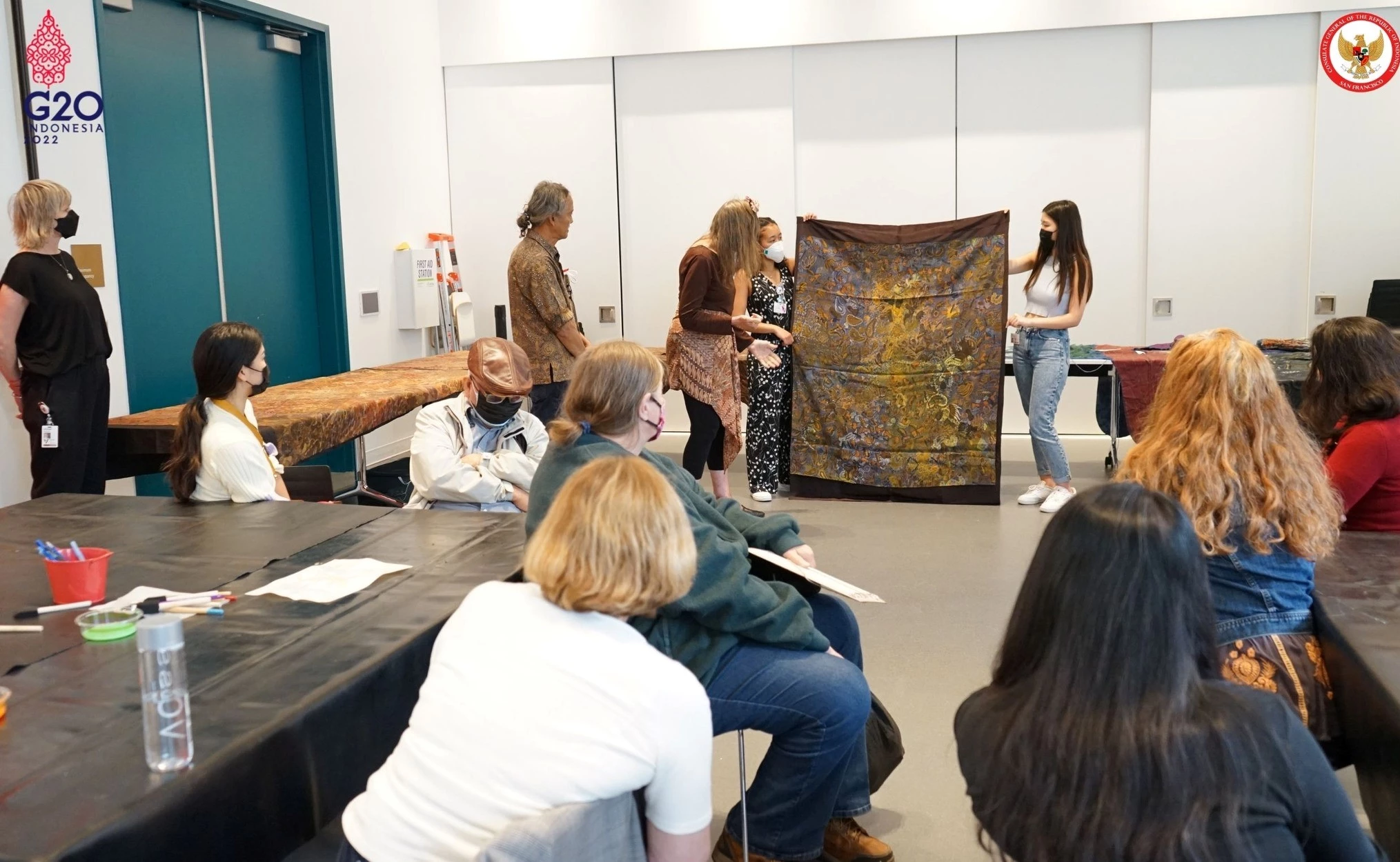 Foto: "Batik, Ikat and Beyond: Textile Demonstration & Workshops", Ajang Promosi Budaya di AS | Pifa Net