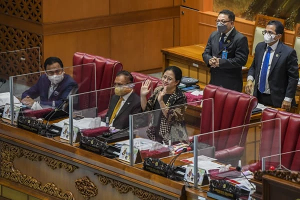 Foto: RUU Tindak Pidana Kekerasan Seksual Resmi Jadi UU, Ini 5 Poin Pentingnya! | Pifa Net