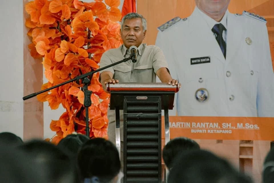 Foto: Bupati Ketapang: CPNS Belum Sepenuhnya PNS Masih 80%, dalam Tahap Penilaian | Pifa Net