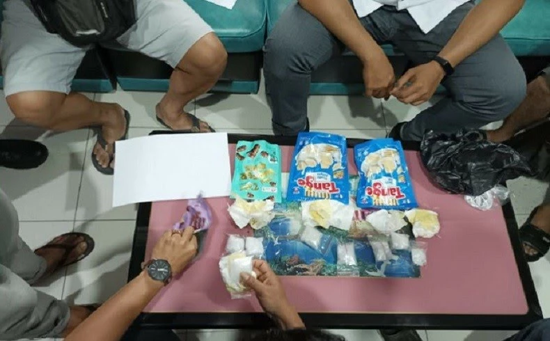 Foto: Petugas Gagalkan Sabu Masuk Lapas di Kabupaten Ketapang      | Pifa Net