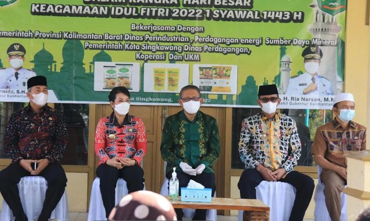 Foto: Pemkot Singkawang Gelar Pasar Murah Sambut Hari Raya Idul Fitri | Pifa Net