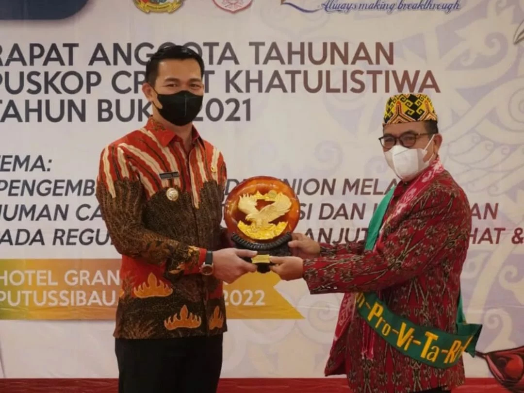 Foto: Bupati Kapuas Hulu Buka Rapat Anggota Tahunan Puskop Credit Khatulistiwa Tahun Buku 2021 | Pifa Net