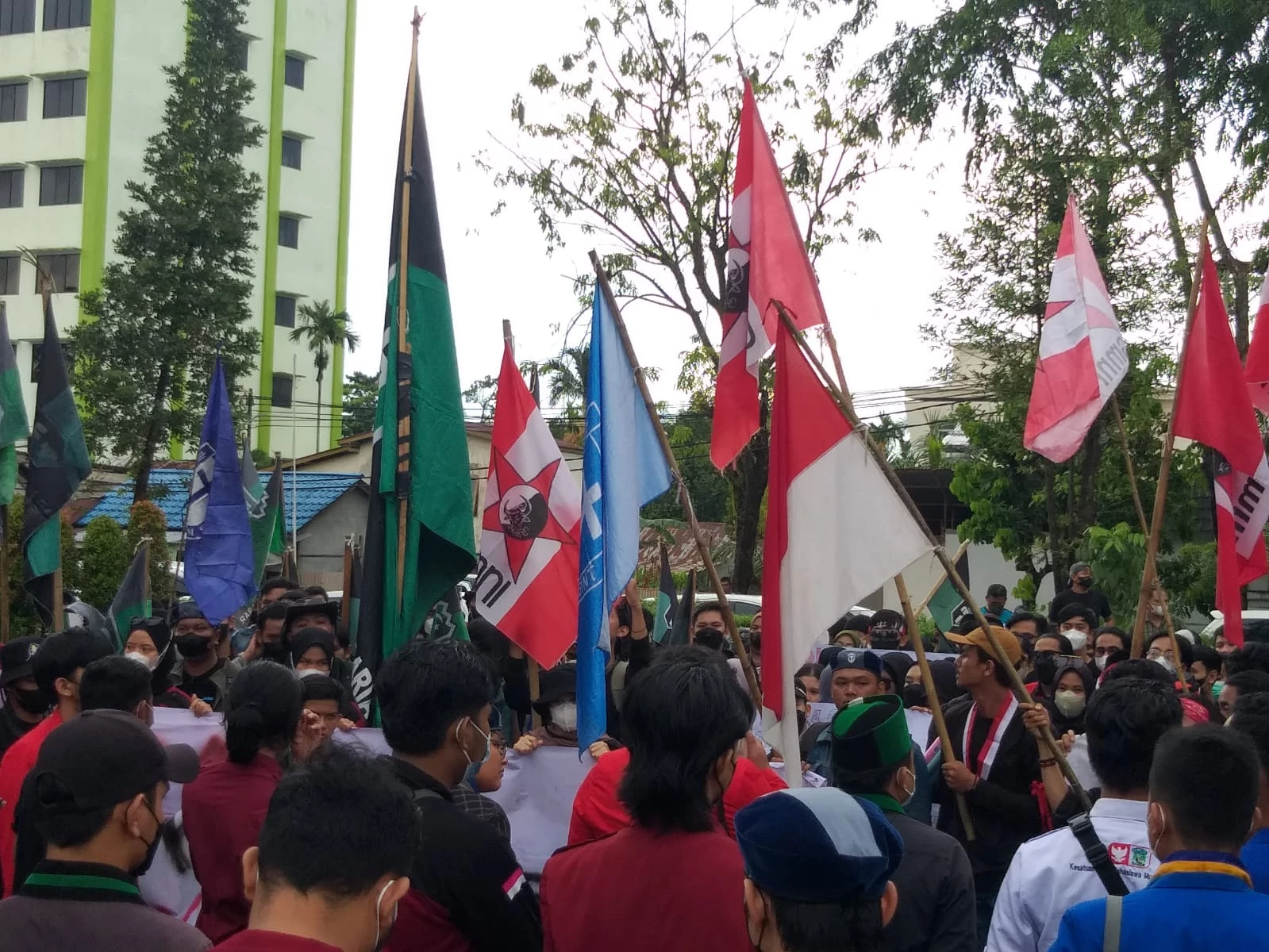 Foto: Partai Mahasiswa Indonesia Dapat Penolakan dari Mahasiswa, Pengamat Pertanyakan Sumber Dana Pembentukan Partai | Pifa Net