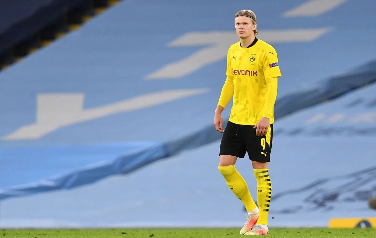 Foto: Ikuti Jejak Sang Ayah, Erling Haaland Resmi ke Manchester City | Pifa Net