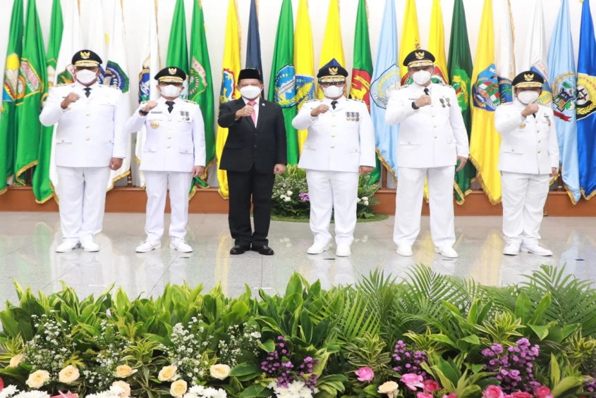 Foto: 5 Pejabat Gubernur Dilantik untuk Jaga Stabilitas Politik, Pemerintahan, dan Keamanan | Pifa Net