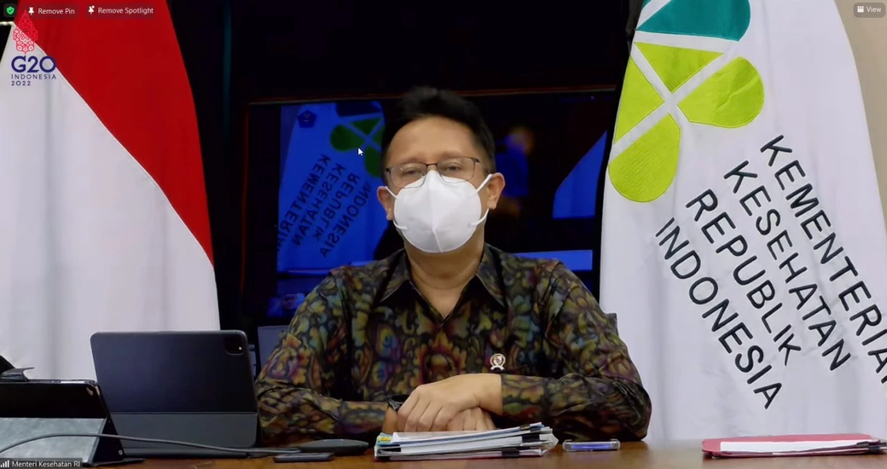 Foto: Pelonggaran Kebijakan Pemakaian Masker, Transisi Menuju Endemi di Indonesia | Pifa Net