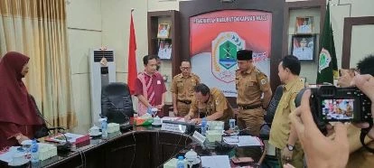 Foto: Pemda Kapuas Hulu Biayai Pendidikan 49 Dokter | Pifa Net