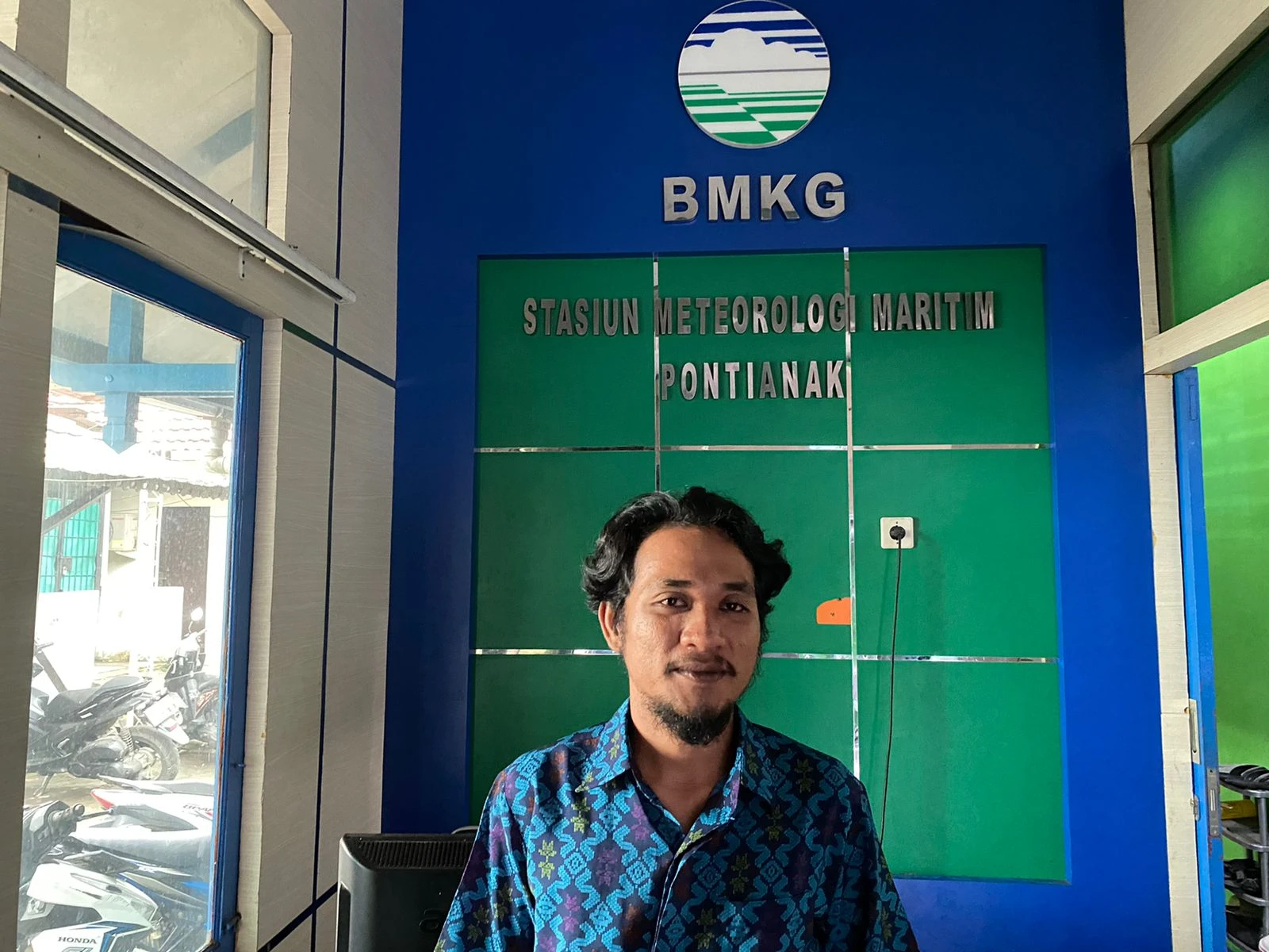 Foto: BMKG Pontianak Imbau Masyarakat Waspadai Potensi Hujan dan Air Pasang l | Pifa Net