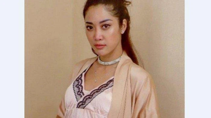 Foto: Tak Mampu Menahan Tangis, Widy Vierratale Ceritakan Traumanya Alami Pelecehan Seksual: Gue Kuat karena Gue Sendiri | Pifa Net