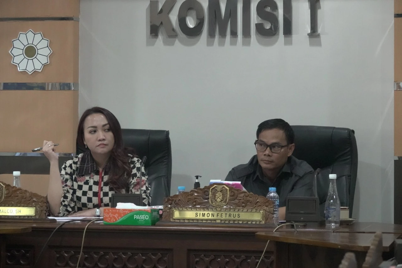 Foto: DPRD Kalbar Dorong Perluasan Kewenangan KPID Awasi Penyiaran di Media Digital | Pifa Net