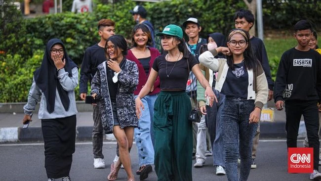 Foto: Viral di Medsos Fenomena SCBD Hingga Istilah 'Citayam Fashion Week' | Pifa Net
