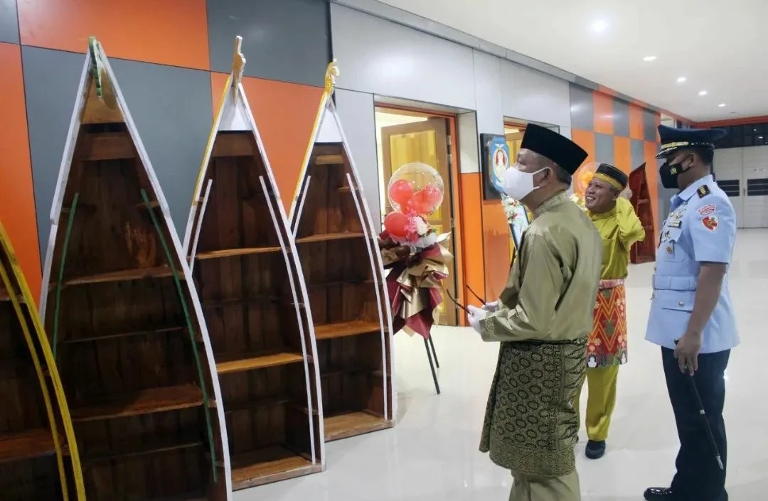 Foto: Tugu Sampan Menanjak Bakal Dibangun di Bundaran Bandara Supadio | Pifa Net