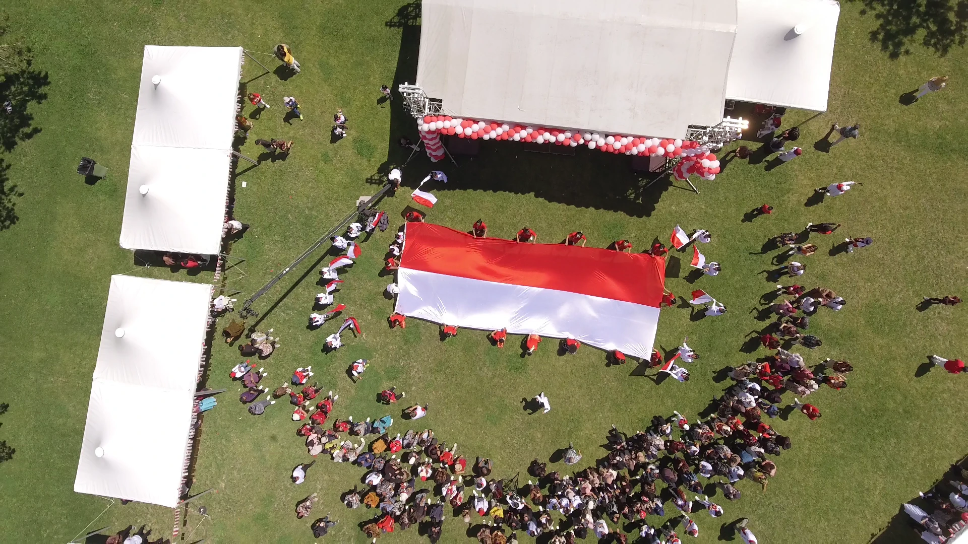 Foto: WNI di Turki Rayakan HUT ke-77 RI dengan Aksi Debus dan Rentang Bendera Raksasa | Pifa Net