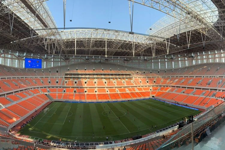 Foto: Belum Memenuhi Kelayakan Infrastruktur, FIFA Matchday Tak Jadi Digelar di JIS | Pifa Net