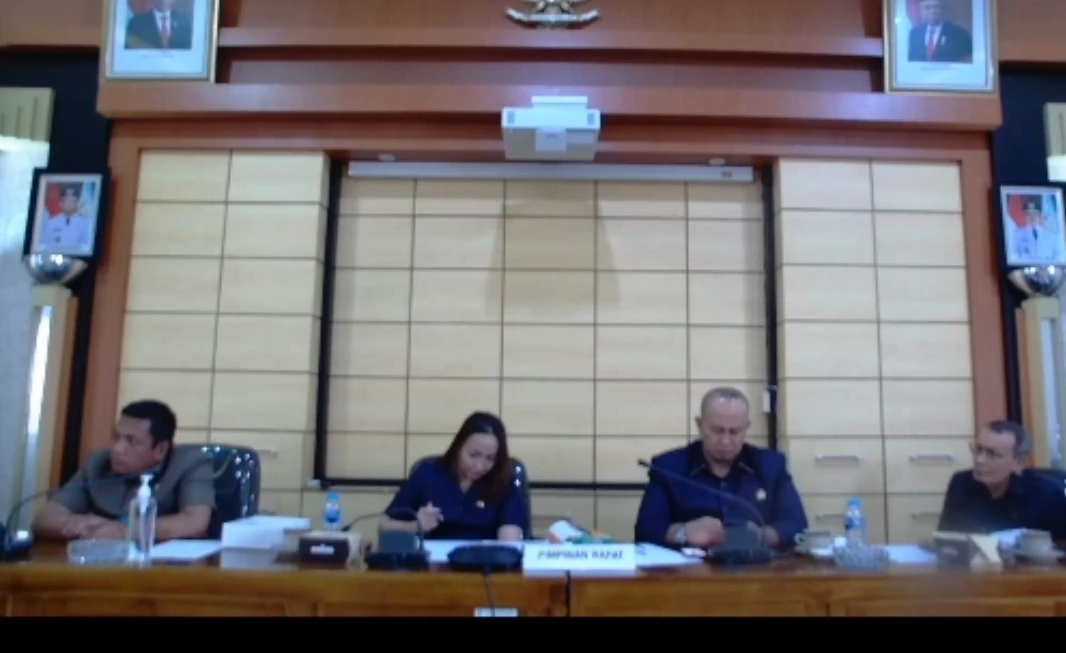 Foto: Komisi I DPRD Kalbar Rapat Bersama Polda Kalbar Bahas Persoalan BBM | Pifa Net