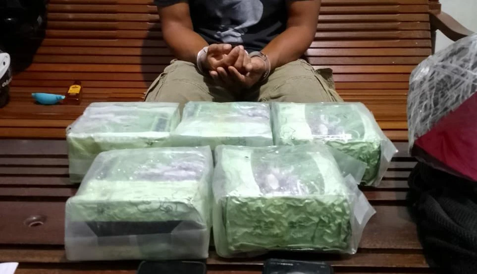 Barang bukti narkoba yang diamankan dari tangan pelaku. (Foto: Istimewa)