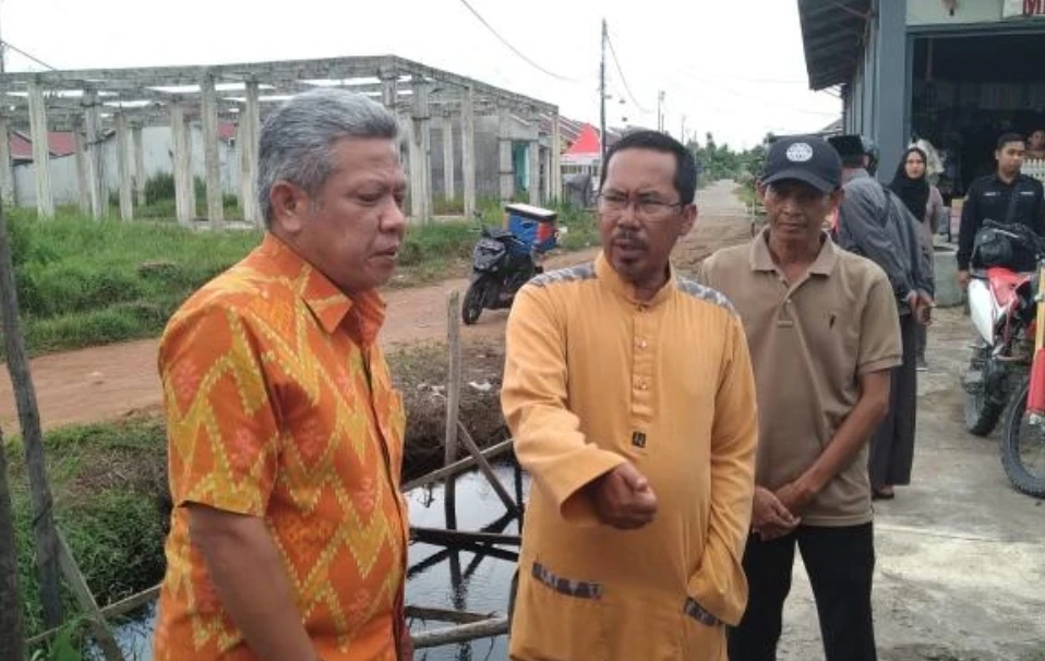 Foto: Tangani Banjir, Pemkab Kubu Raya Segera Normalisasi Jalur Sungai | Pifa Net