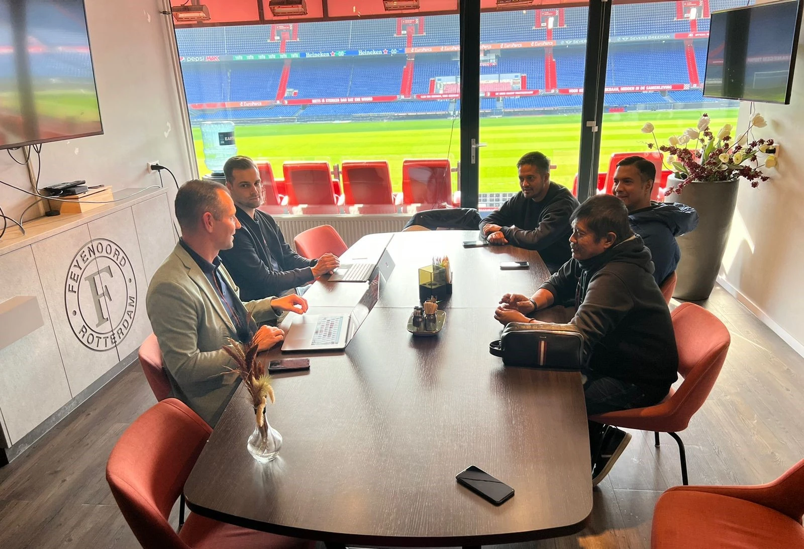 Kunjungan PSSI ke Feyenoord. (Foto: Dok. PSSI)