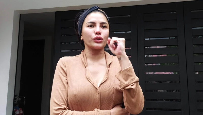 Foto: Ditahan Kejari! Nikita Mirzani Percaya Jika Ada yang Zalimi, Allah Pasti Turun Tangan | Pifa Net