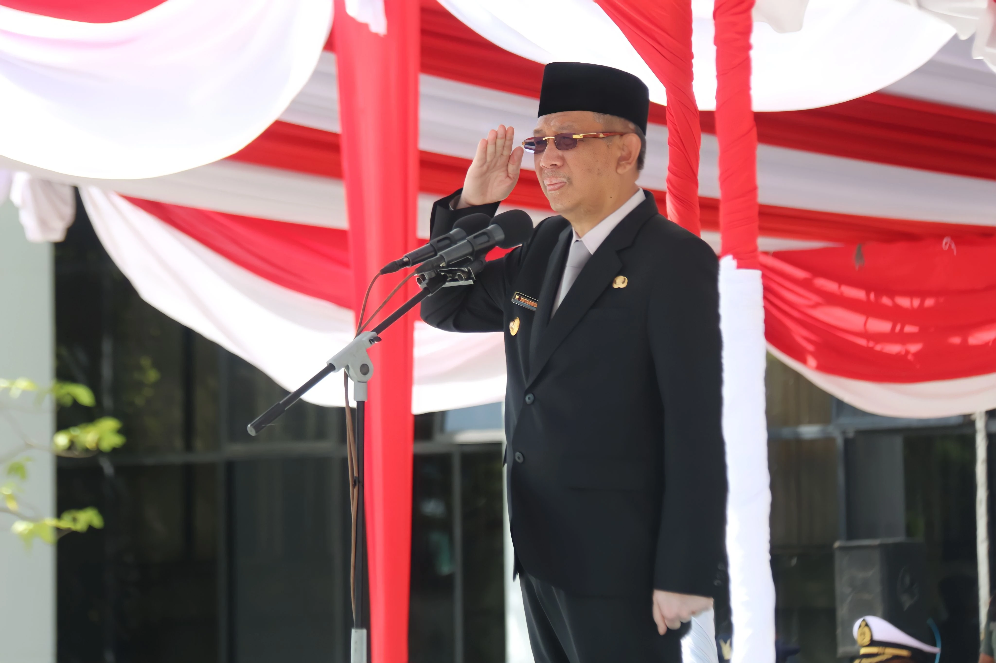 Foto: Sutarmidji Harap Generasi Muda Bersatu dan Realisasikan Nilai-nilai Kepahlawanan | Pifa Net